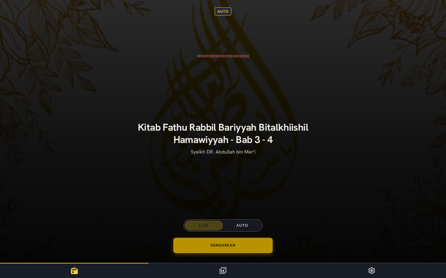 Screenshot of the Riq radio app